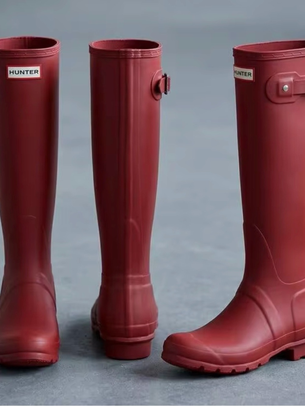 Hunter Women's Tall Rain Boots in Burgundy Red - Picture 2 of 4